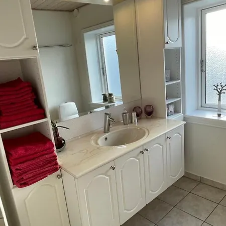 Holiday home Sleep In - Close By Herning, Legoland, Givskud Zoo