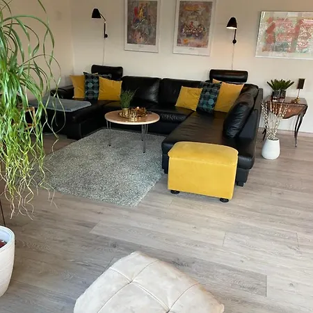Ferienhaus Sleep In - Close By Herning, Legoland, Givskud Zoo Brande